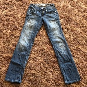 26 R Ariat Jeans